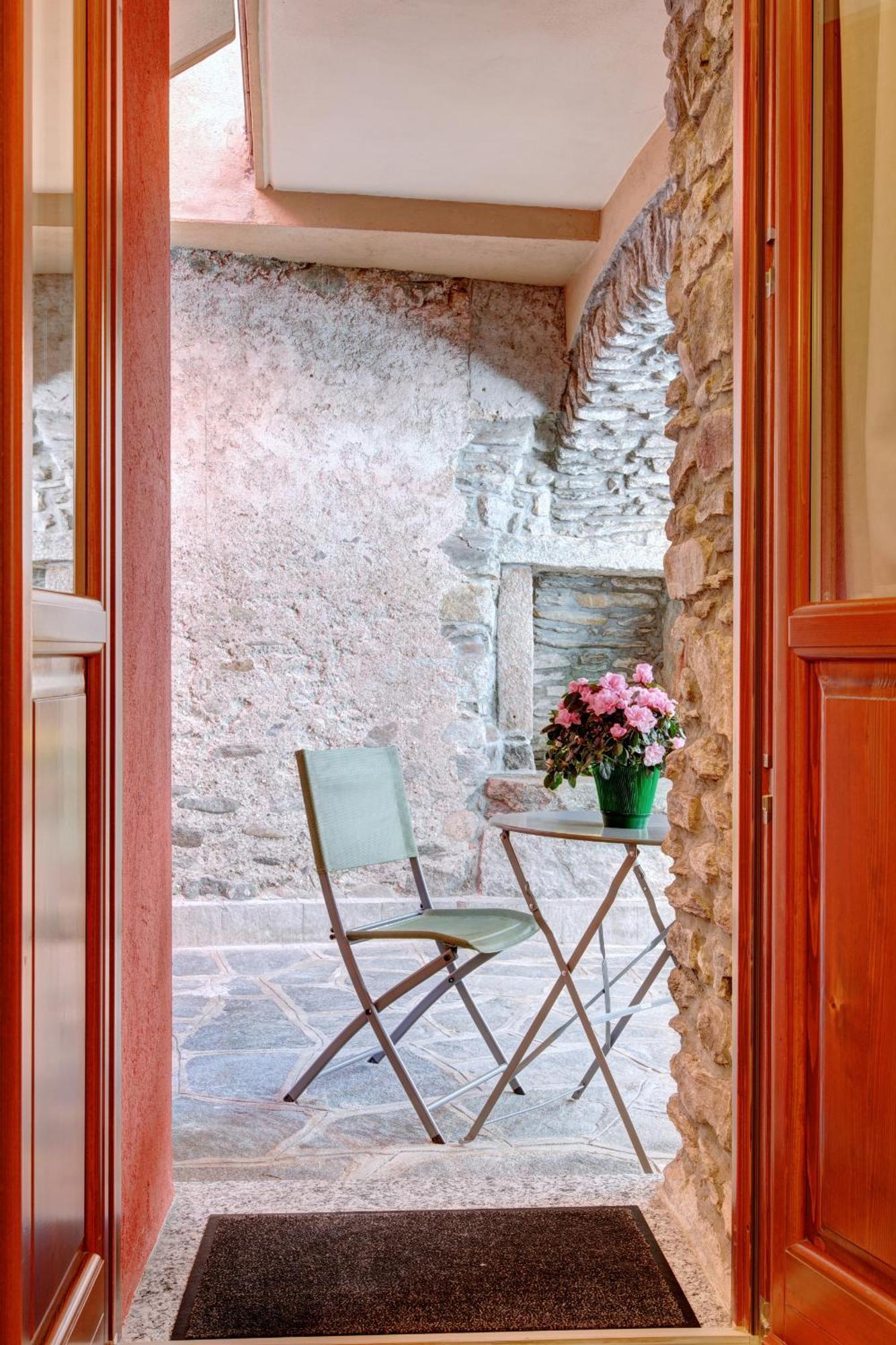 Hotel Al San Michele Stresa Exterior foto